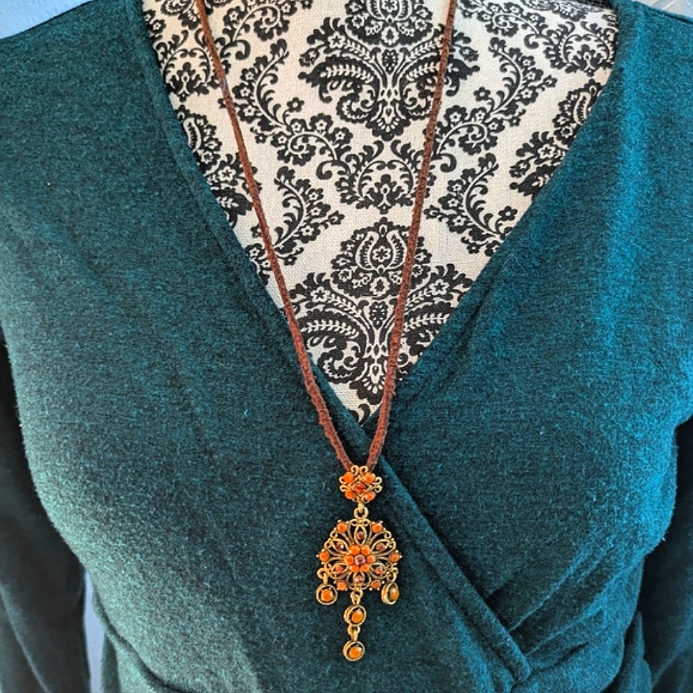 Vintage Look Dangle Corded Necklace